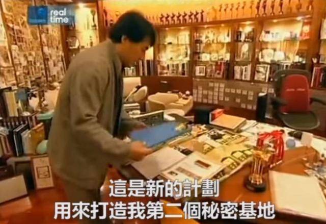 明星生活太奢華，劉嘉玲、王祖藍豪宅超級大，可以踩自行車