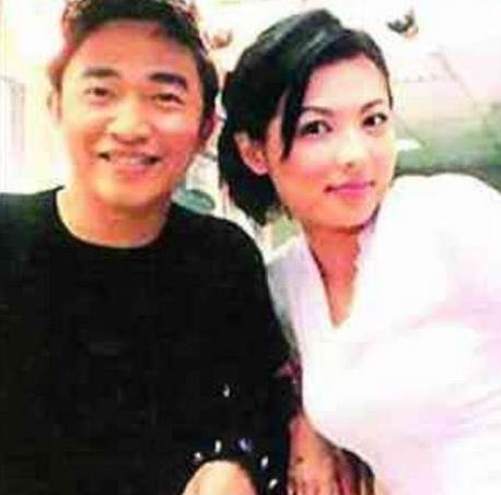 吳宗憲最戀戀不忘的女人，兩次遭遇渣男，如今47歲與兒子相依為命，近照曝光不敢認