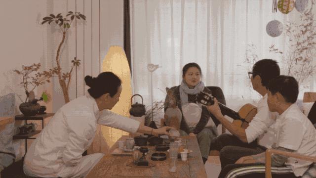 50歲孫楠近況曝光！搬到三線城市，和妻兒擠700元租的房子！