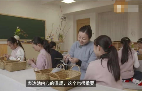 50歲孫楠近況曝光！搬到三線城市，和妻兒擠700元租的房子！