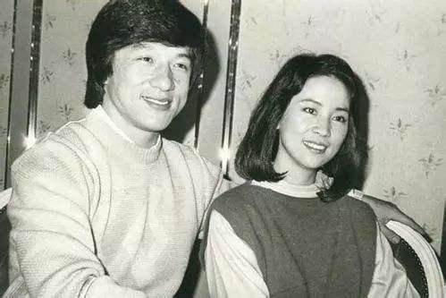 成龍坦言「和老婆林鳳嬌已沒有愛情」！結婚第一天就想結束！