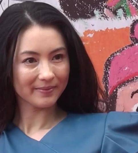 張柏芝關掉濾鏡，關掉美顏，瞬間原形畢露！網友：讓我冷靜一下！