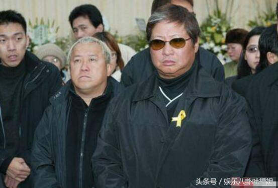 他一生重情義， 死後兒子唱歌「張學友」幫忙， 「劉德華」送他女兒出嫁！