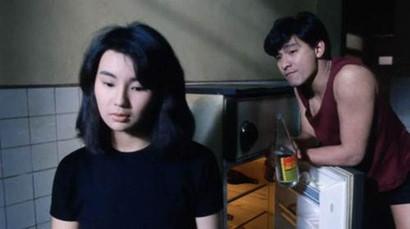 張曼玉54歲近照！瘦成紙片人，樣子老的連阿媽都不認得！嫁老外遭家暴，如今回港發展！ 