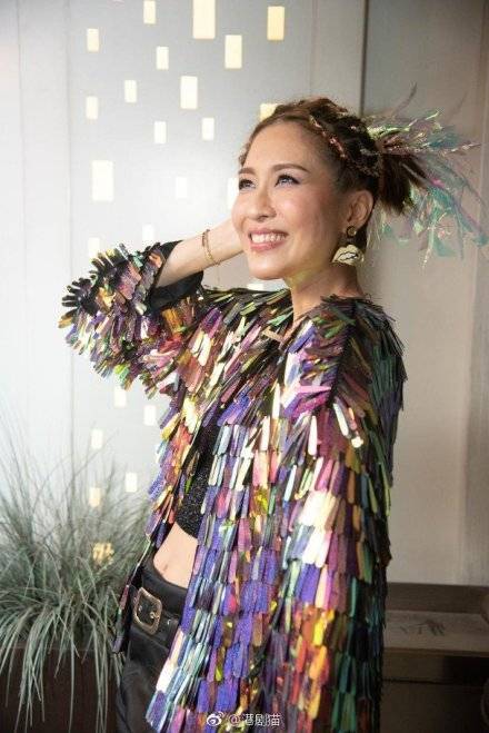原來已經40歲啦！「索腿天后」陳敏之生日大搞Party！好友胡杏兒、伍詠薇扮特務007，連視帝都給臉出席～