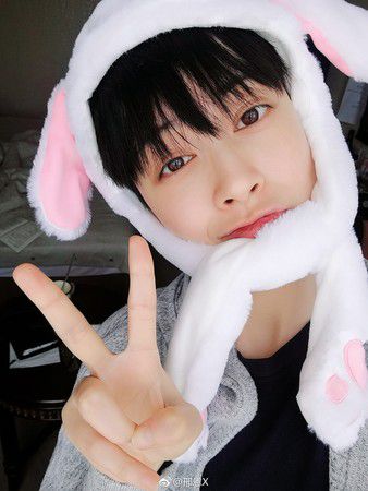 超夯男二「俊美臉蛋完勝男主角」被爆是女人！出道前模樣「被封中國最帥女生」女網友全暴動了 ！