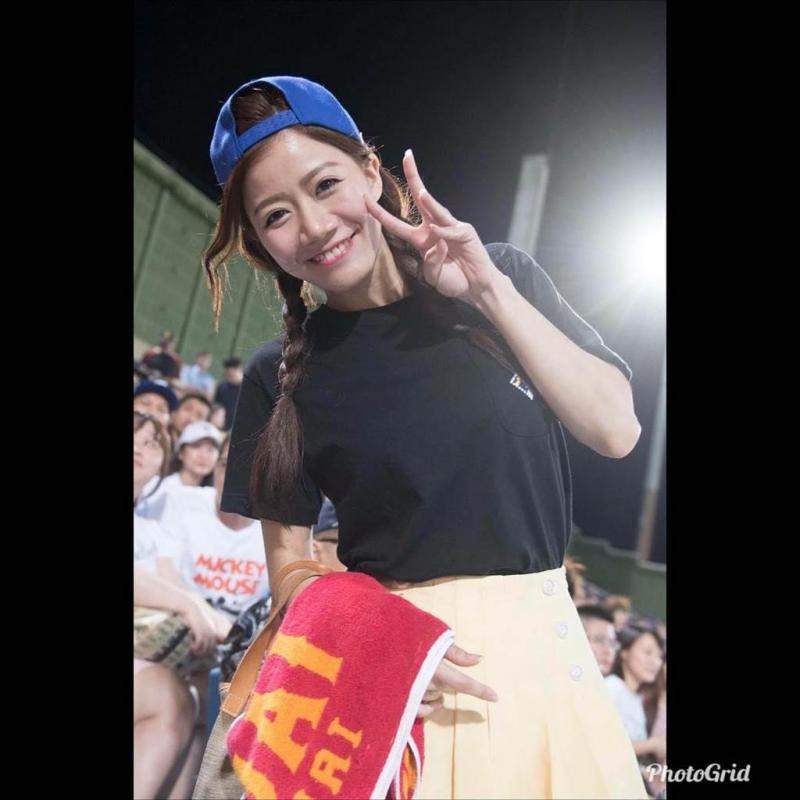 神到了！ 中信兄弟啦啦隊巨乳女神是她
