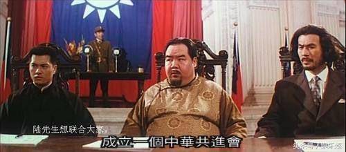 62歲呂良偉與67歲鄭則仕近照對比，網友感慨：兩人妻子差距太大~