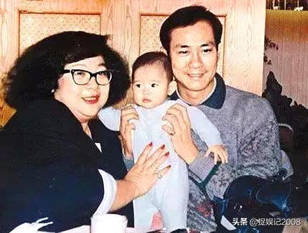 鄭欣宜官宣結婚！外籍老公高大帥氣，「肥姐」千萬遺產被再度！