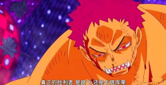 海賊王870集：卡塔庫栗在路飛金色大招下敗北，倒下模樣依然帥氣