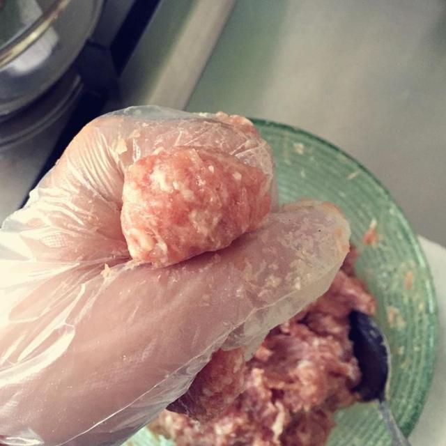 肉丸子的15道做法，過年必備美食，家家團團圓圓過大年！