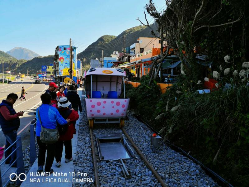 Rail Bike深澳鐵道自行車〜無敵海景新景點！新北市也有鐵道自行車了，來趟浪漫鐵道小旅行吧！