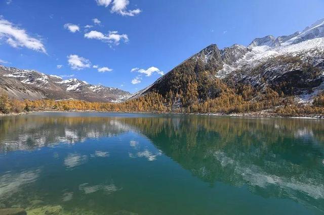 即將被開發！與色達比肩的聖地，境內藏有一座神山，美得實在低調