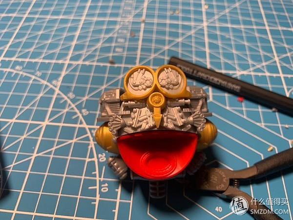 你不知道的哆啦A夢內部結構大揭秘！超精細模型製作