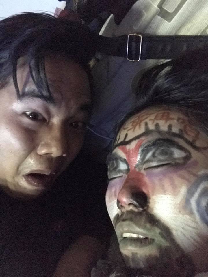 老婆喝爛醉讓他氣到「惡搞畫臉」PO網，沒想到網友挖出「她的真面目」驚覺出乎意料的美！