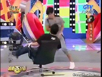 8+9走得太前面！「繼續旋轉我沒關係」3千人全問號…神人解析意思網笑翻：真的要讀點書