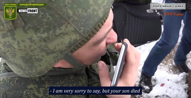 每秒都在上演悲劇...士兵撿敵軍手機桌布還抱著愛女　見6通未接後告知：妳兒子走了