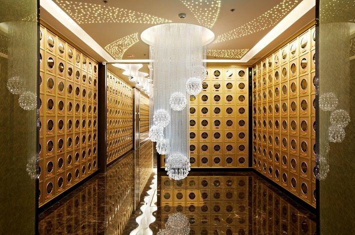 放棄40K工作被笑…他轉行靈骨塔「環境美薪資高真相」網瘋喊：請問還缺人嗎？