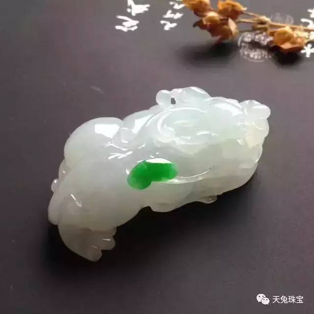 鞋子擺錯方向？你不漏財誰漏財？（風水禁忌之招財篇）