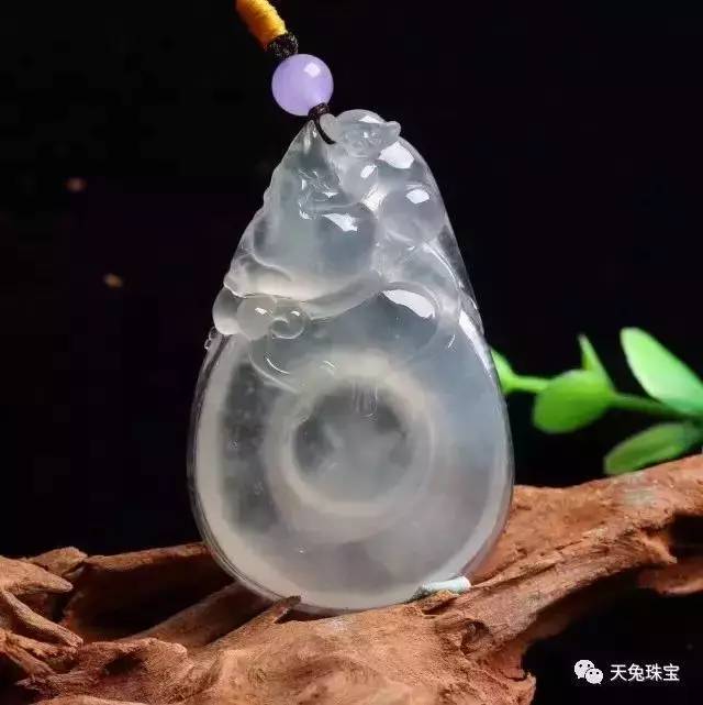 鞋子擺錯方向？你不漏財誰漏財？（風水禁忌之招財篇）
