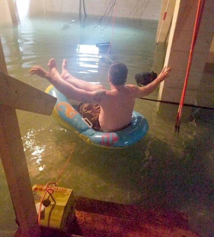20張證明男人的心智永遠停留在8歲的幼稚照