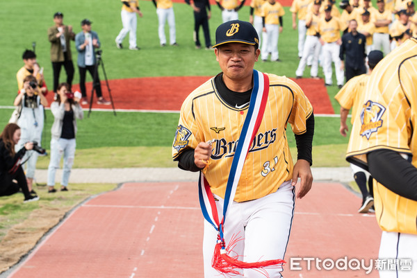 中職／犧牲短打現役最多　陳江和：打滾13年不是靠打擊 