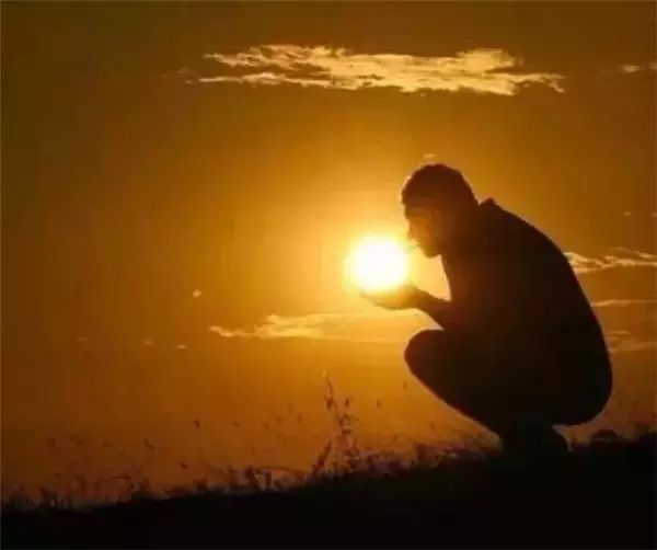此文送給：不懂感恩，算計我，利用我，出賣我，把我當傻子的人！！