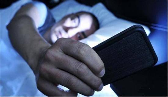 熬 夜 真 的 會 死 人看看經常熬夜的人，身體會發生什麼惡性變化！