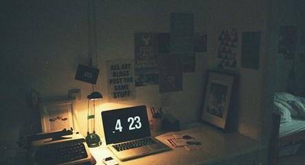 熬 夜 真 的 會 死 人看看經常熬夜的人，身體會發生什麼惡性變化！