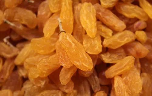 一直把葡萄乾當零食吃，現在才知道，原來我的病都是因為它才改善的! 