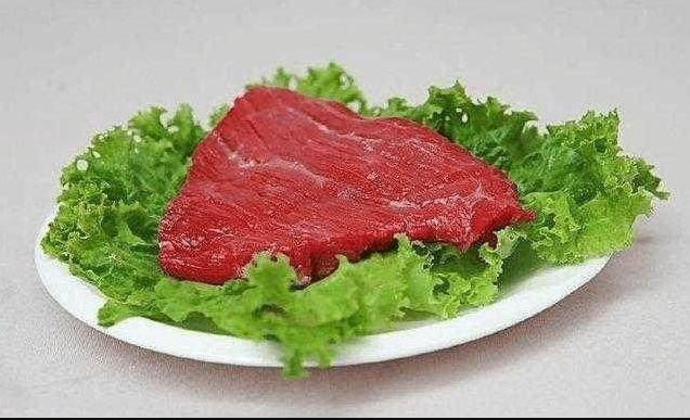 香蕉致癌？！醫生告誡：香蕉和它一起吃比「砒霜」還毒！