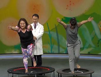 腰上「游泳圈」難去？輕鬆三招教你練出小蠻腰！