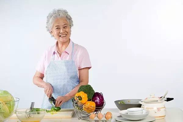 什麼是老年癡呆症？它真的很可怕！但預防原來這麼簡單！