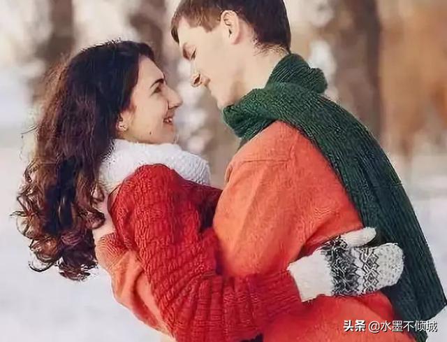 母親：你們不回來我怎麼過年？兒子：平時怎麼過，過年就怎麼過
