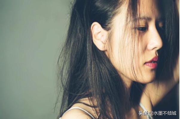 她結婚五年不孕，被丈夫打斷肋骨，離婚後一年多懷孕，前夫後悔了