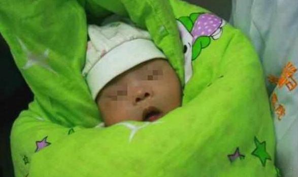小伙第一次帶女友回家，鄰居說他倆有夫妻相，父親：你倆不能結婚