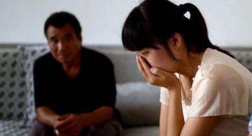 在姑子家發現我丟失的金項鍊，婆婆一把拉住我，她的話我把家砸了
