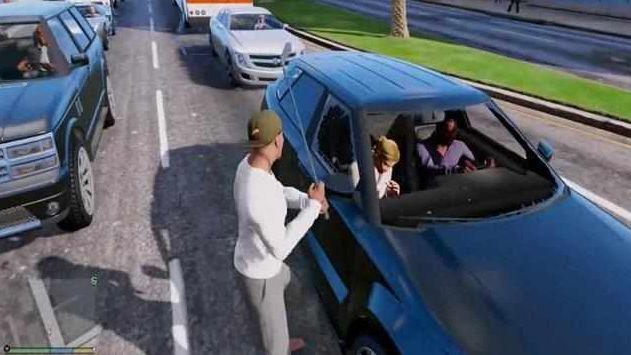 3位農民工砸破豪車玻璃，被車主發現痛罵，當他走近後卻深表感激