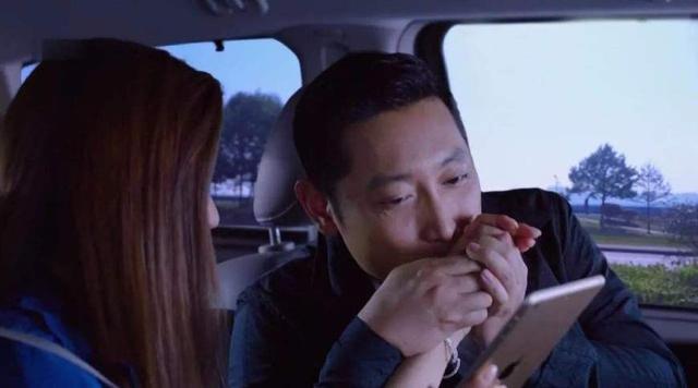 拋棄患難妻子，偷偷外出會情人意外車禍身亡，多年後兒子養妻子老