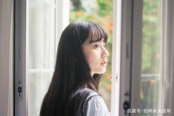 她突然癱瘓在床，丈夫照料她兩個月後就不再理她，她悲憤努力復健「終於站起來」回家，開門「見到家裡情景」瞬間淚崩！