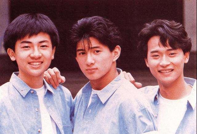 19年前，吳奇隆把「最帥的自己」給了趙薇，那個時候劉詩詩才12歲！