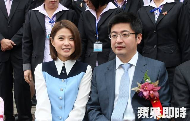 首曝內幕！李燕閃嫁彰化議長「18個月就離婚」，她淚崩揭：「很愛孩子卻不能當媽」！