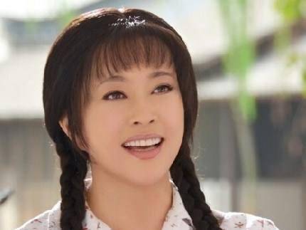 你看到的「不老神話」都是假的，女星是真老還是裝嫩？歲月饒過誰