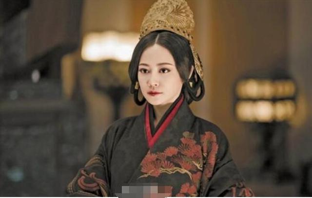 太敬業！「魏瓔珞」吳瑾言新劇不用替身，「20多隻活蠍子」爬上身，工作人員看的驚心！