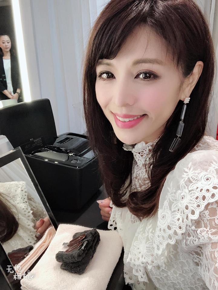 林葉亭轉行當老闆「全台60間分店」年收5億，與結婚老公22年「184公分帥兒也進演藝圈」！