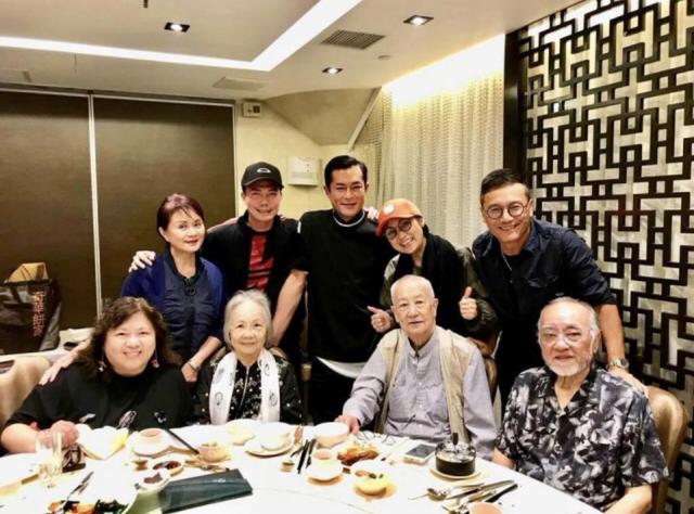 古天樂低調為77歲老戲骨，盧海鵬付20萬手術費，獲全民盛讚有情有義！