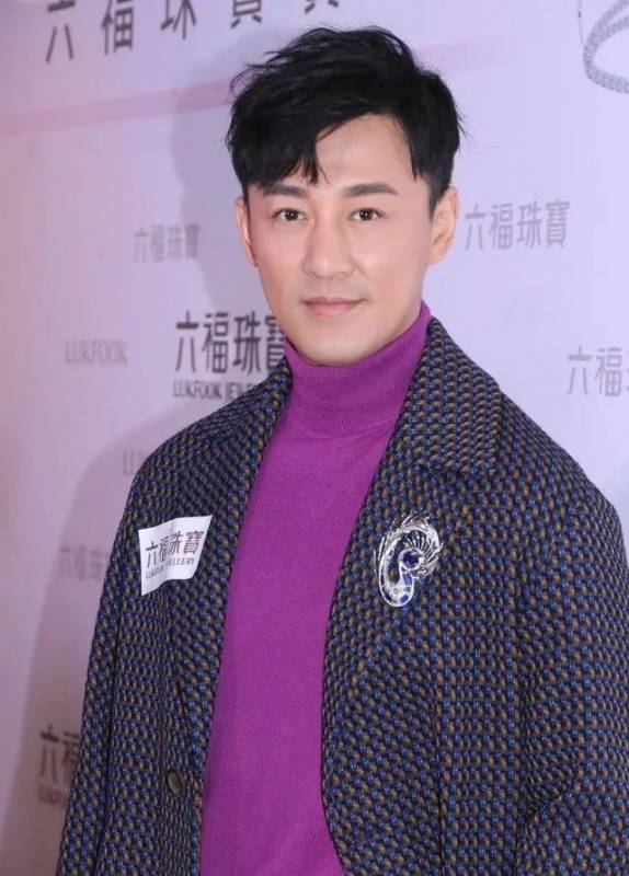 林峰封盤？攜模特女友戴彩球回鄉祭祖 十足十預演婚禮