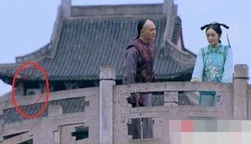 史上最雷人的穿幫鏡頭，讓人哭笑不得，「超爆笑的穿幫鏡頭」大盤點 -