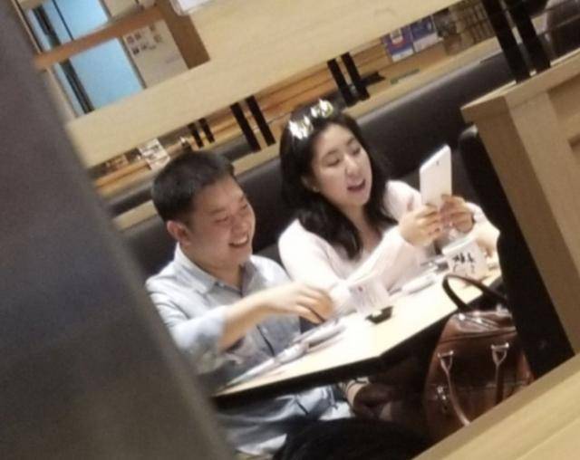 林青霞結婚鬧烏龍，22歲的女兒卻等不及了……