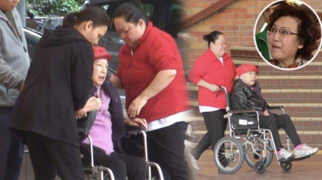 87歲李香琴終於站起來了，網友看見卻感到心酸……